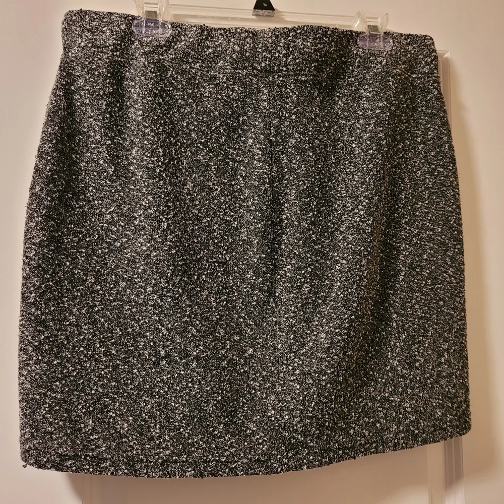 Torrid Size 0 (Large) Mini Skirt Black White Speckled Drawstring Waist - Picture 3 of 7